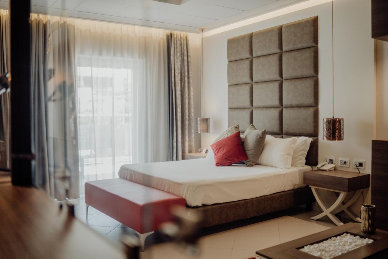 Hotel Niagara Catanzaro Bagian luar foto
