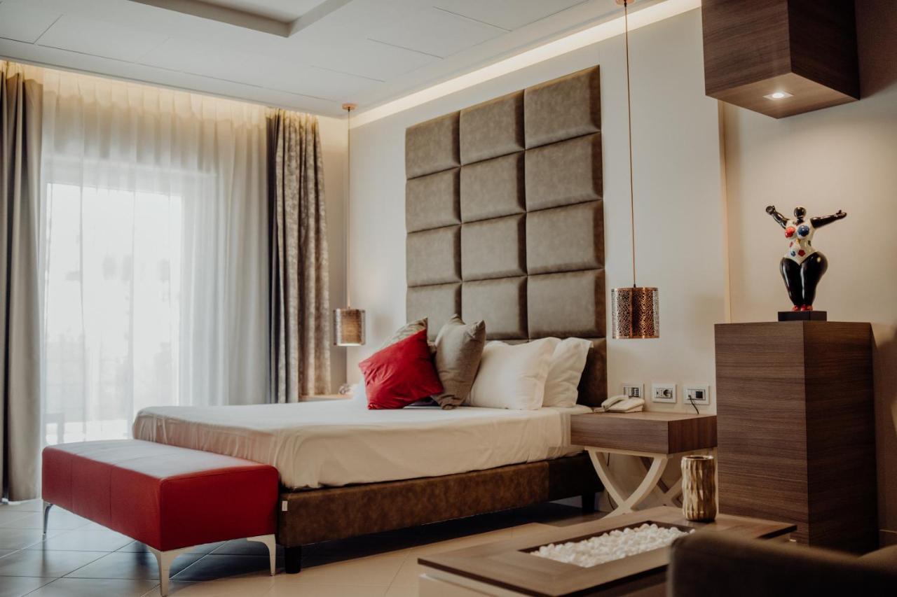 Hotel Niagara Catanzaro Bagian luar foto