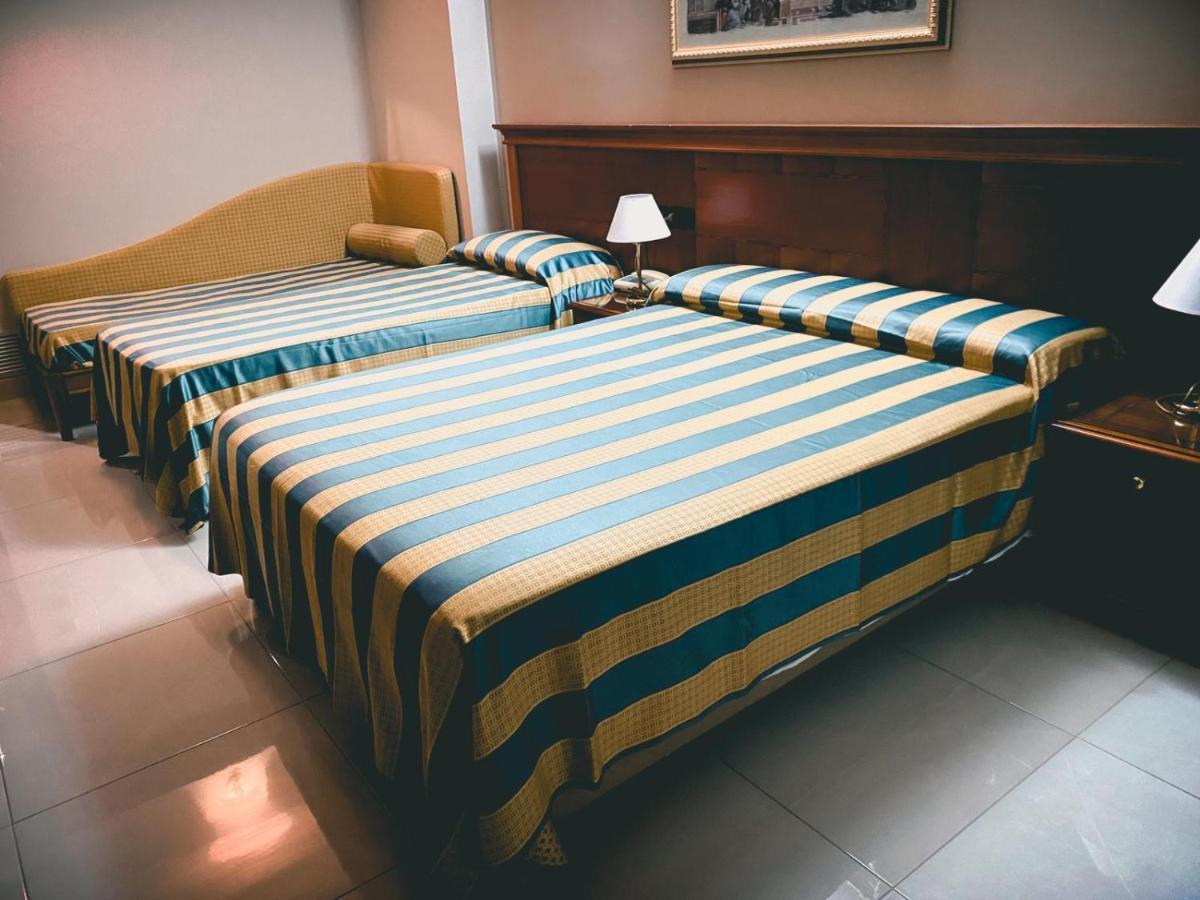 Hotel Niagara Catanzaro Bagian luar foto