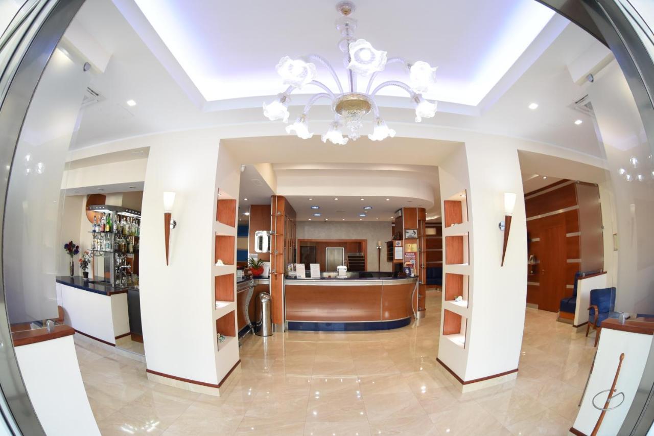 Hotel Niagara Catanzaro Bagian luar foto