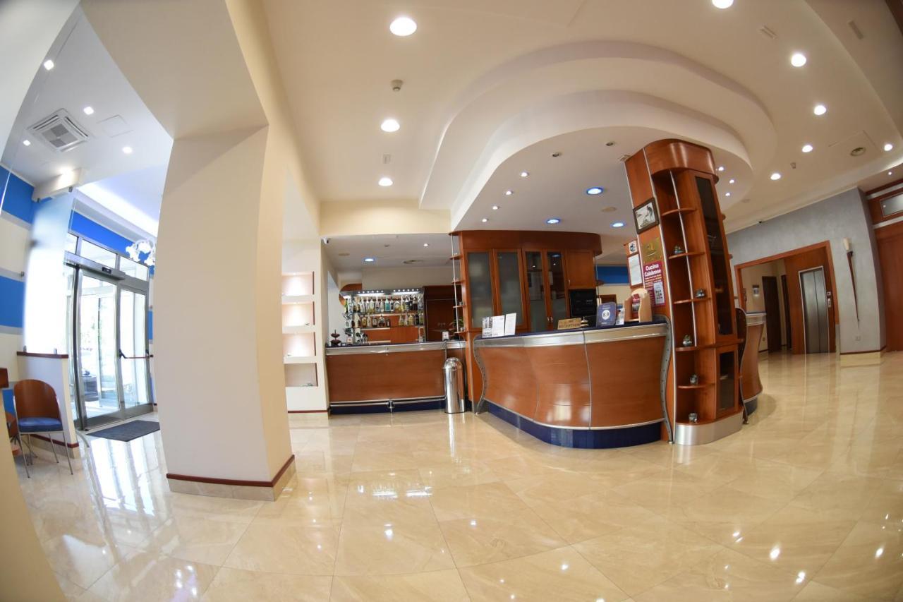Hotel Niagara Catanzaro Bagian luar foto